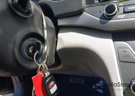 2017 Hyundai Elantra Se z USA, uszkodzony, nr VIN 5NPD84LF0HH105332